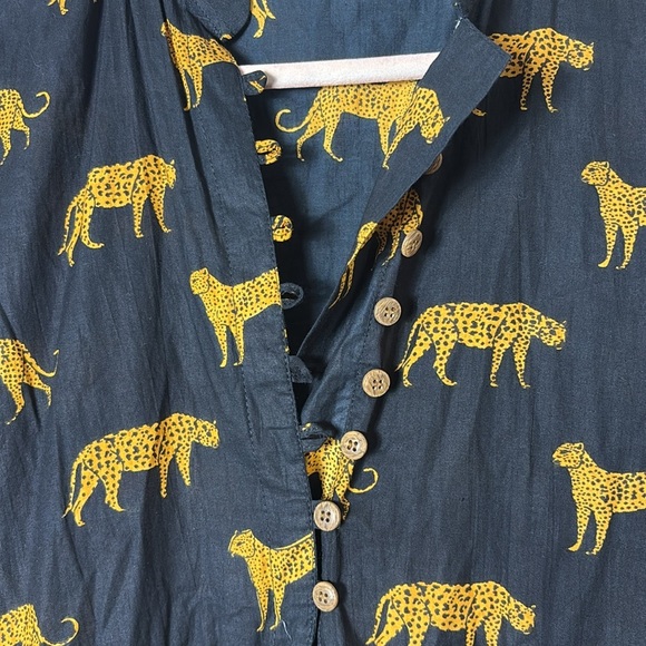 Leopard Cheetah Animal Print Black Yellow Partial Button Down Dress size Medium - Picture 5 of 12